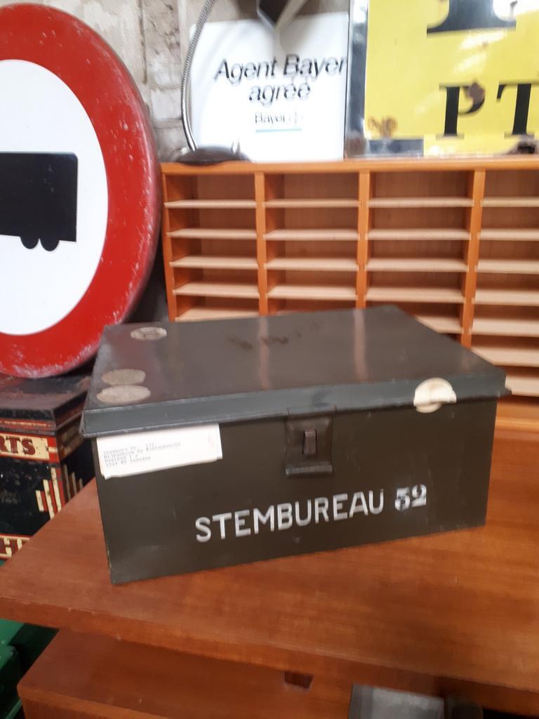 Industrieel Oud Stembureau Zaandam Blik Kist image 2