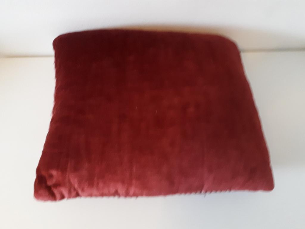ISleep Wollen Hoofdkussen Basic Set  2 Kussens 2 ISleep Moltonslopen 100 Wol 60x70cm Ecru