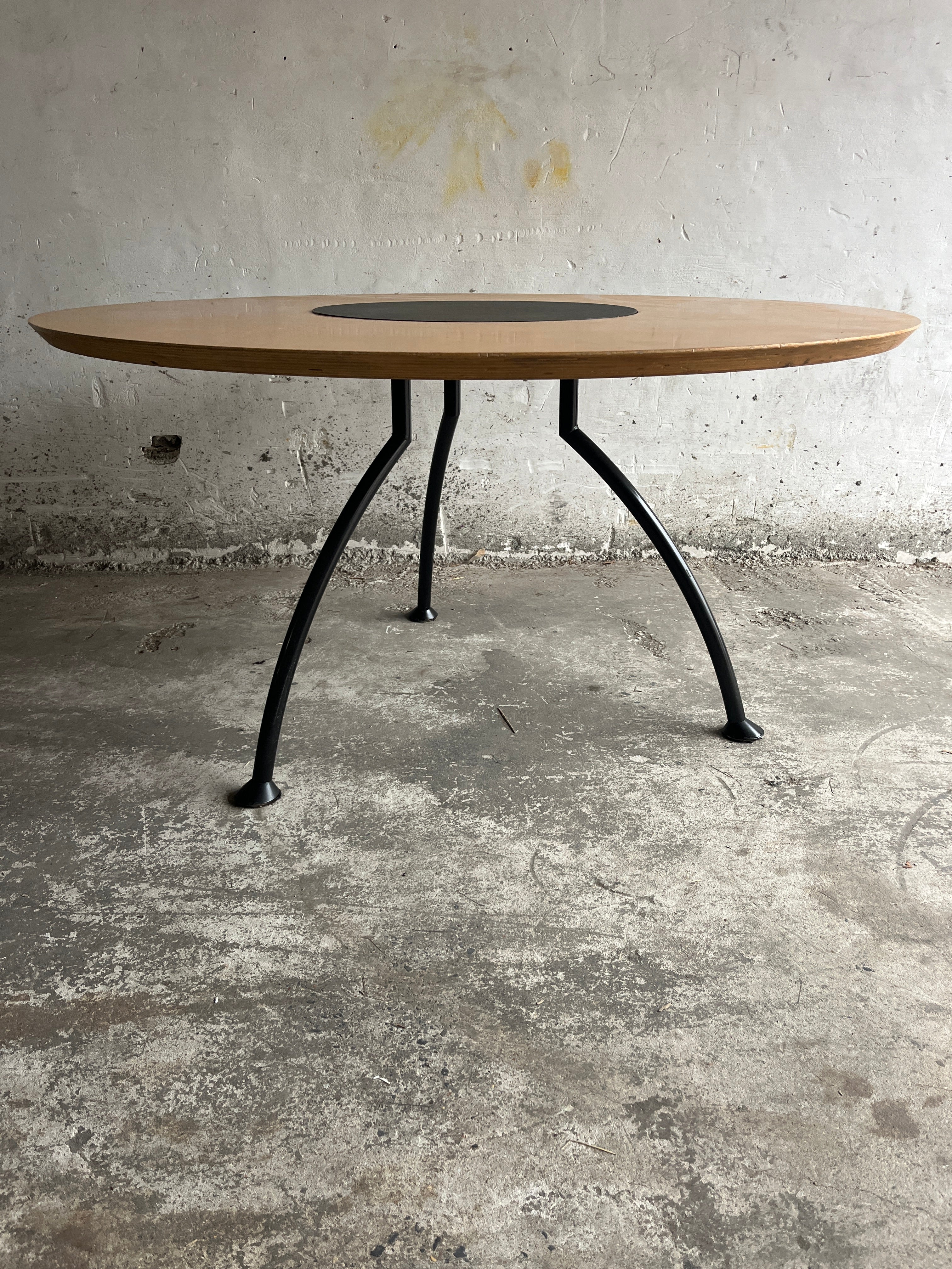 Round Dining Table With Rotating Black Center Disc image 3