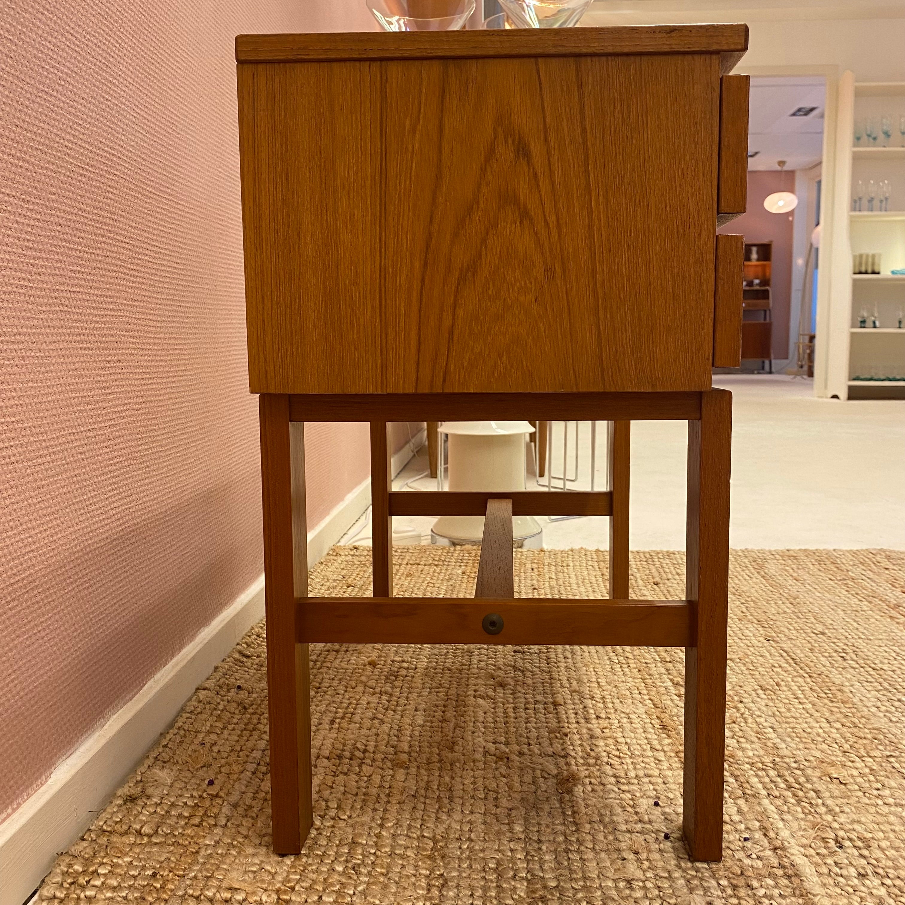 Nightstand / Small Cabinet Fröseke Nybrofabrik image 4