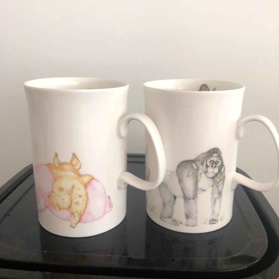 4x Engelse Bekers Fijn Bone China Engeland , Bone China Engeland / Disney image 3
