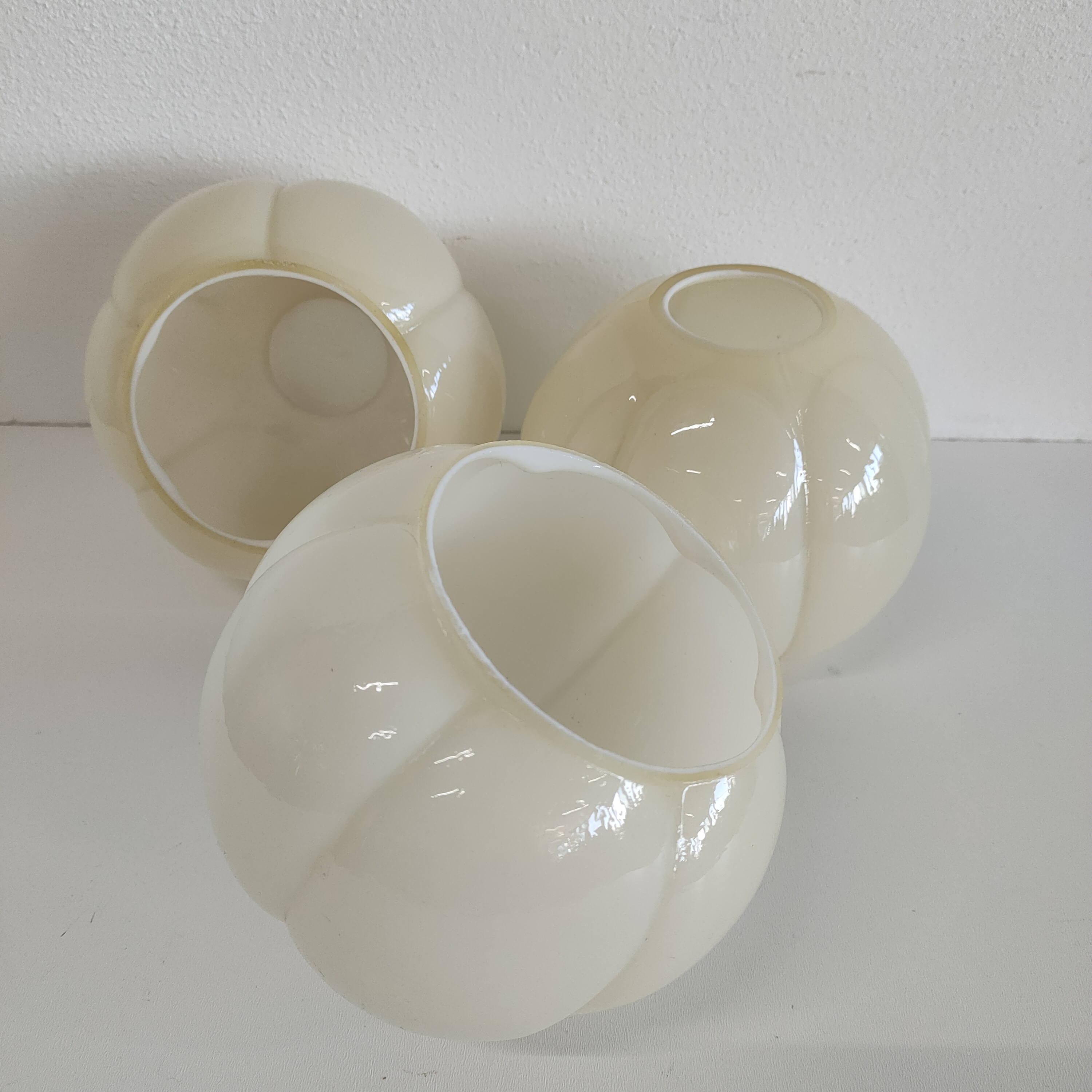 Antieke Art Deco Lampenkapjes Met Parelmoer Tint image 6