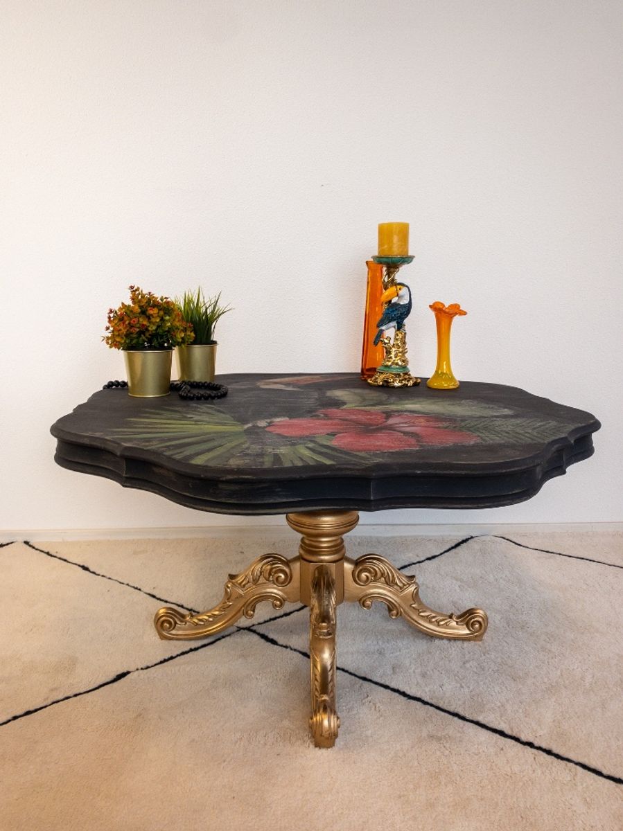 Restyled Salontafel Met Leeuwenpoten En Toekan image 2