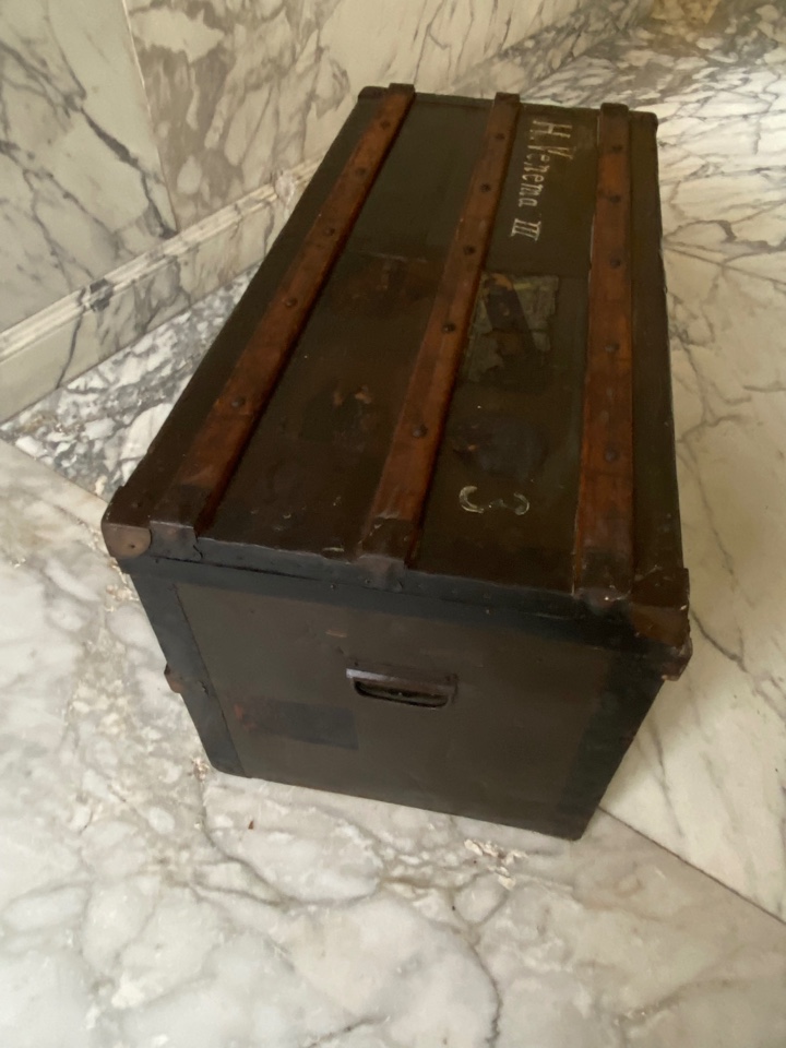 Een Houten Hutkoffer/ Reiskist Oftewel "steamer Trunk", Ca. 1900 image 10