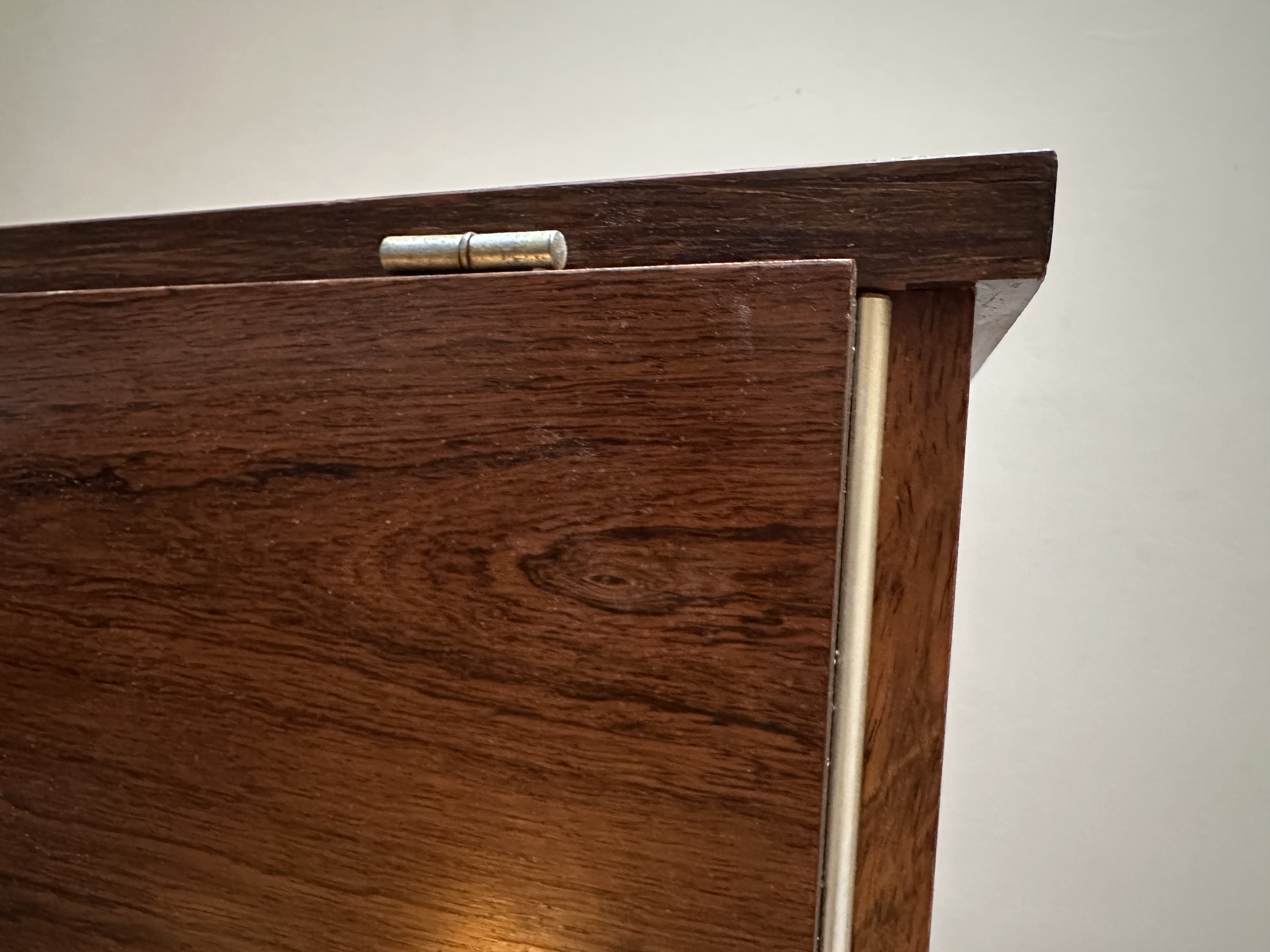 Mid Century Kast Low Board image 4