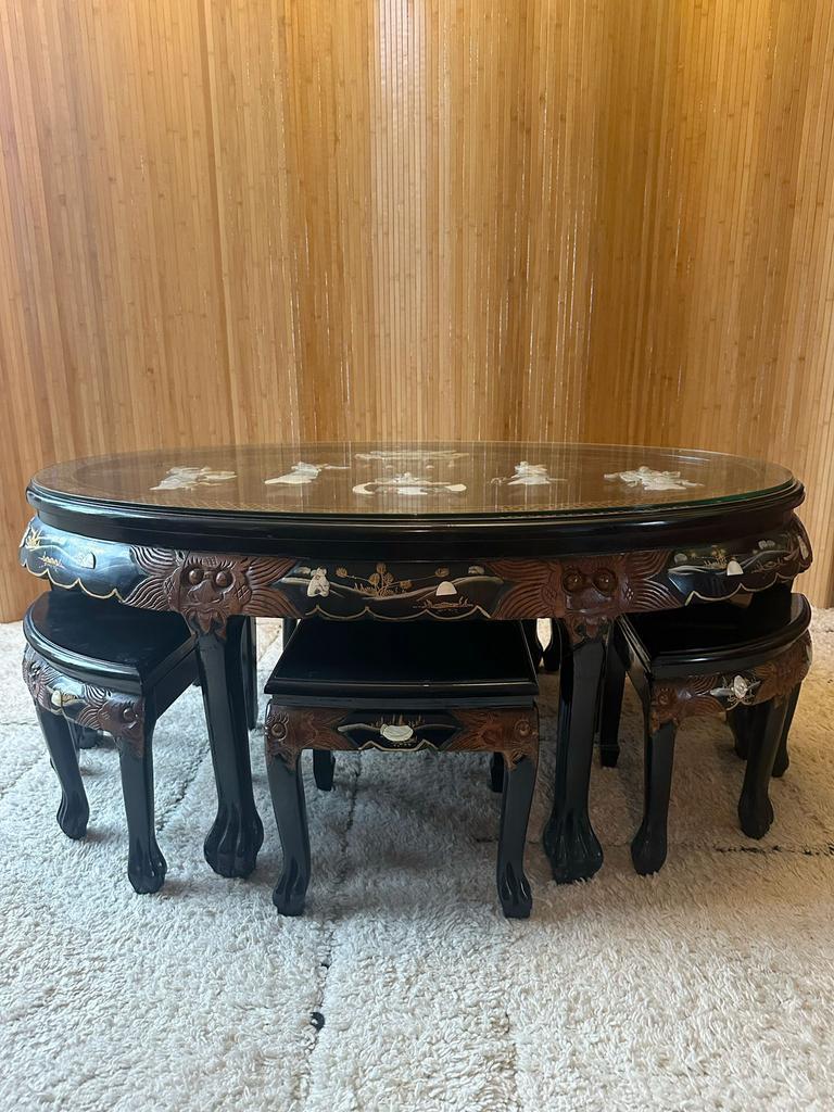 Chinese Salontafel Met Houtsnijwerk Incl 6 Krukjes image 2