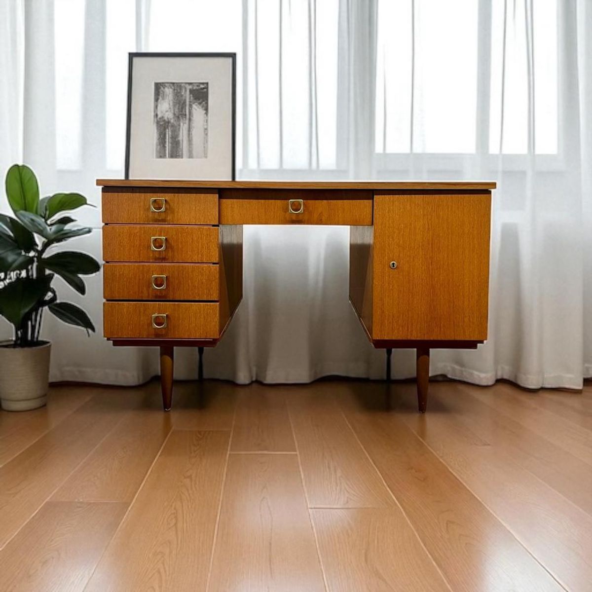 Vintage Houten Bureau / Schrijftafel image 15