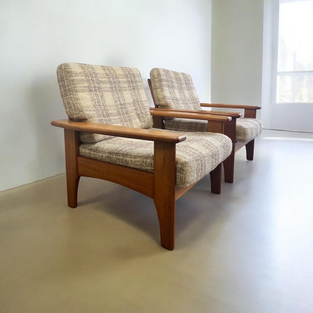 Set Van 2 Vintage Fauteuils / Armchairs / Eenzitten image 2