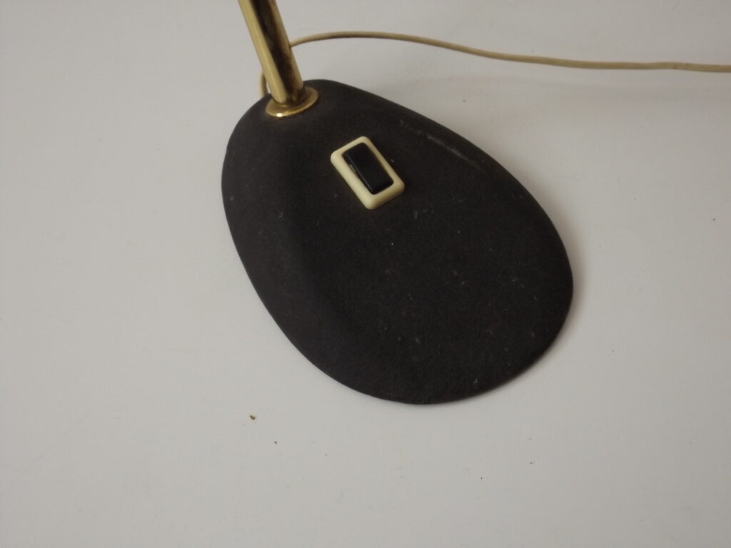 French Desklamp image 4