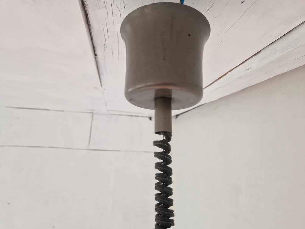 Vintage Space Age Rise And Fall Lamp Design. image 7