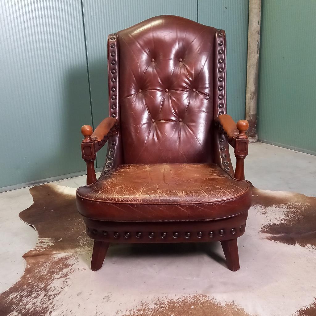 Bijzonder Stoere Vintage Bibliotheekfauteuil Met Studs image 8