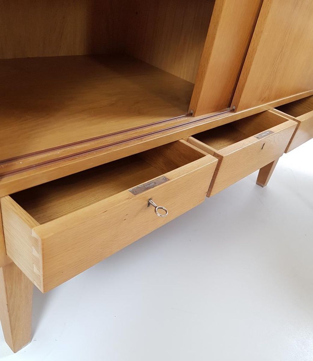 Vintage Deense Wandkast Eiken | Laden | Kast image 9