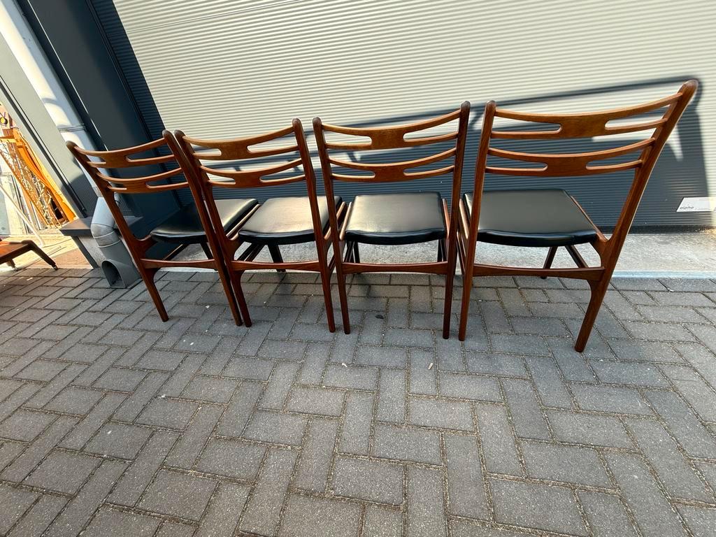 4 Johannes Andersen Stoelen, Deens Design image 15
