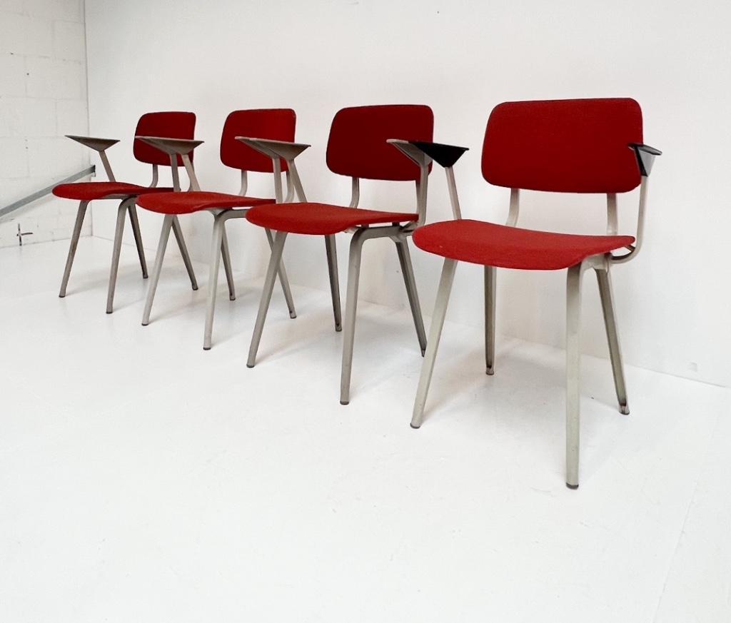 Revolt Stoel Van Friso Kramer Voor Ahrend, 1960’S (Per Stuk) image 2