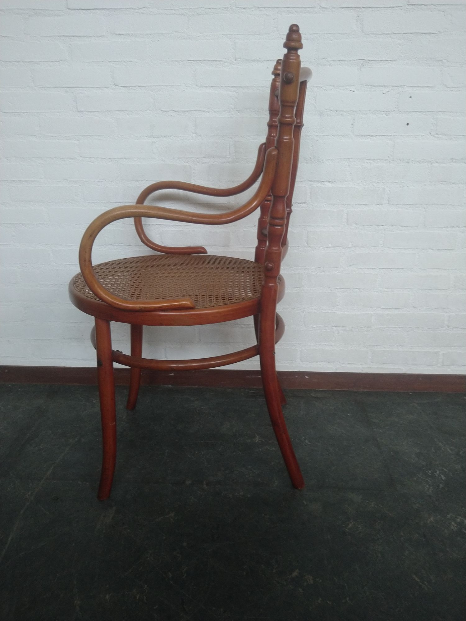 Fishel/Thonet Grote Armstoel 1920 image 4