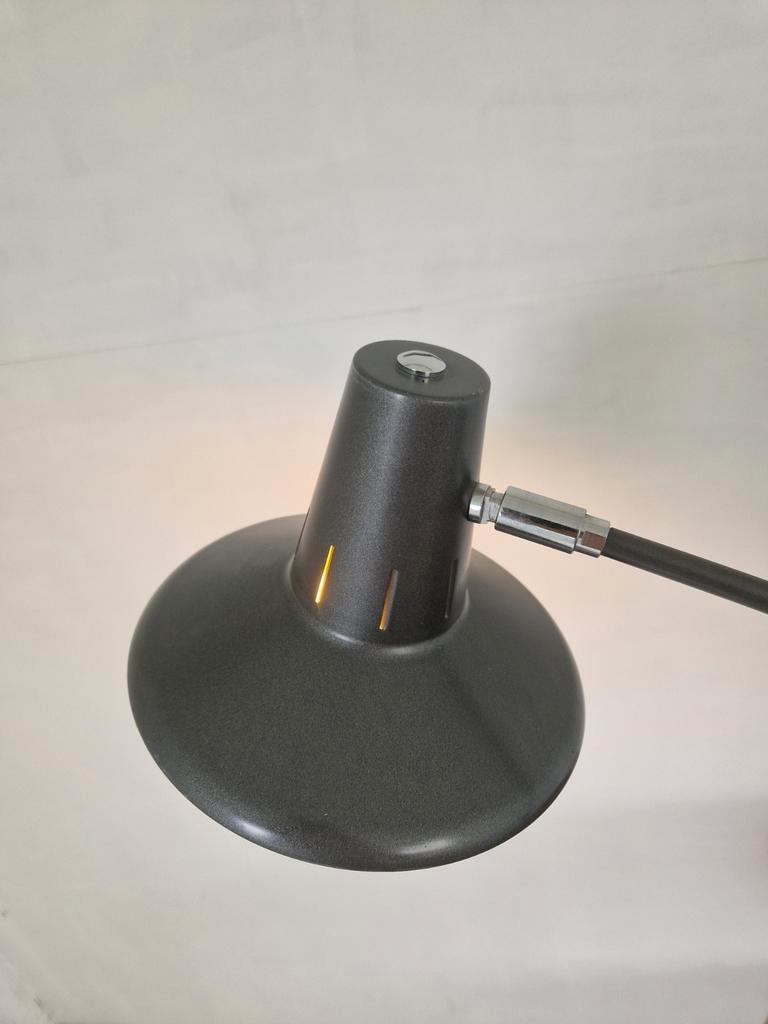 Vintage Counterbalance Bureaulamp Design . image 5