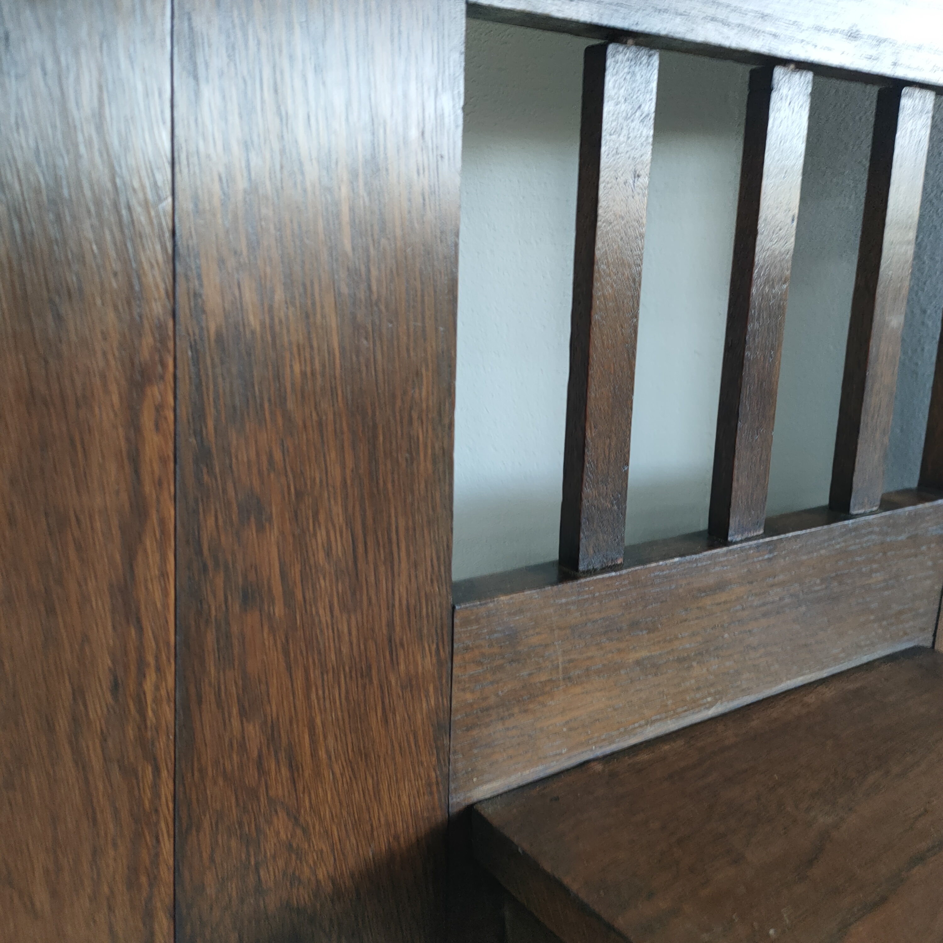 Antieke Arts & Crafts Halmeubel Kapstok (1908) image 9