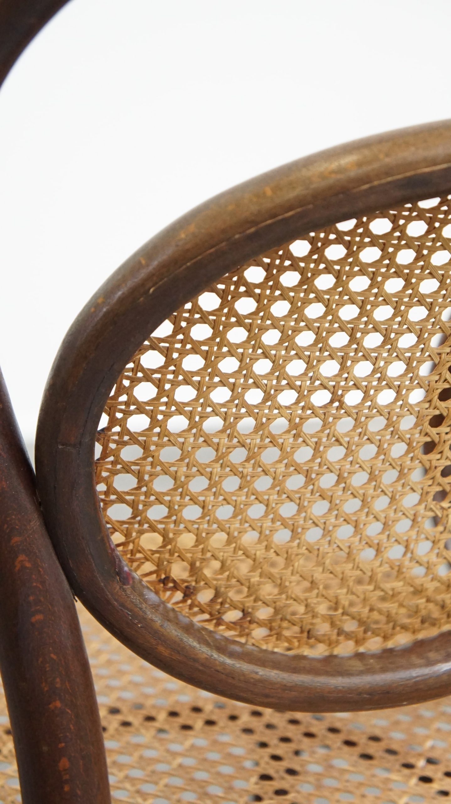 Karaktervolle En Sierlijke Set Van 2 Thonet Design Stoeltjes Met Armleuningen image 17