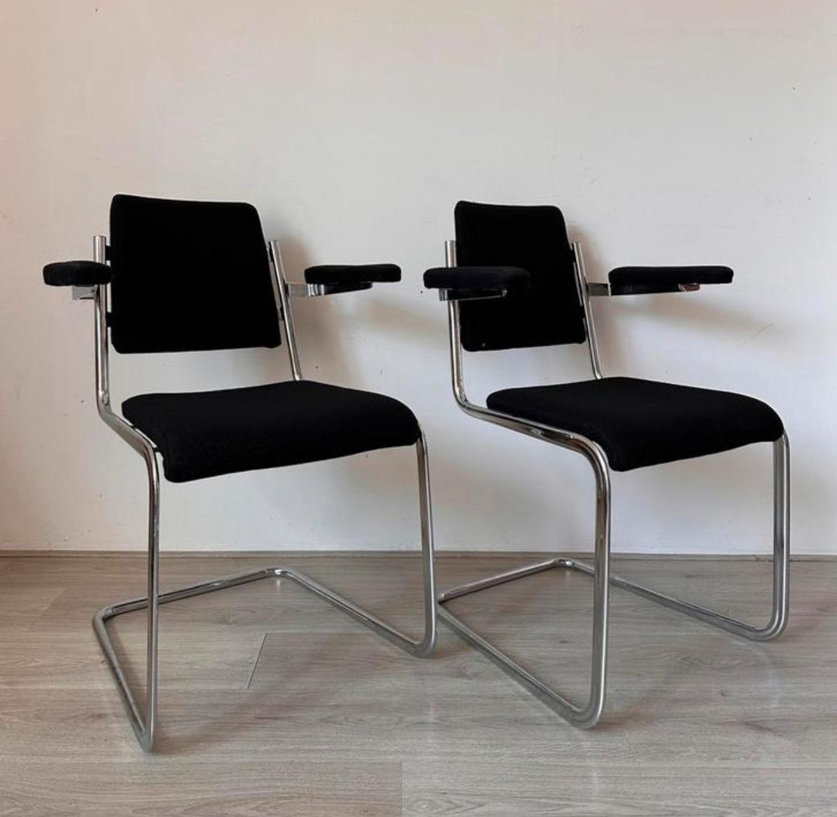 6x Tecta Armchairs Design By Jean De Prouve image 9