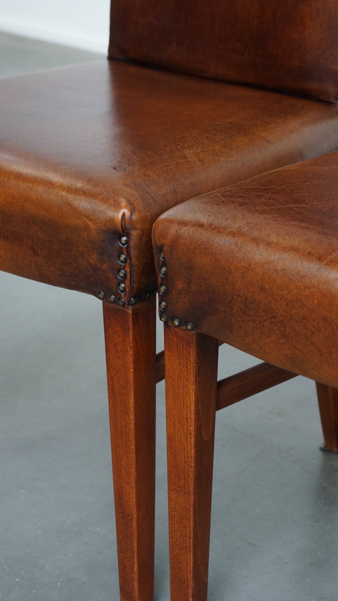 Set Van 6 Comfortabele, Statige Eetkamerstoelen Van Schapenleer image 10