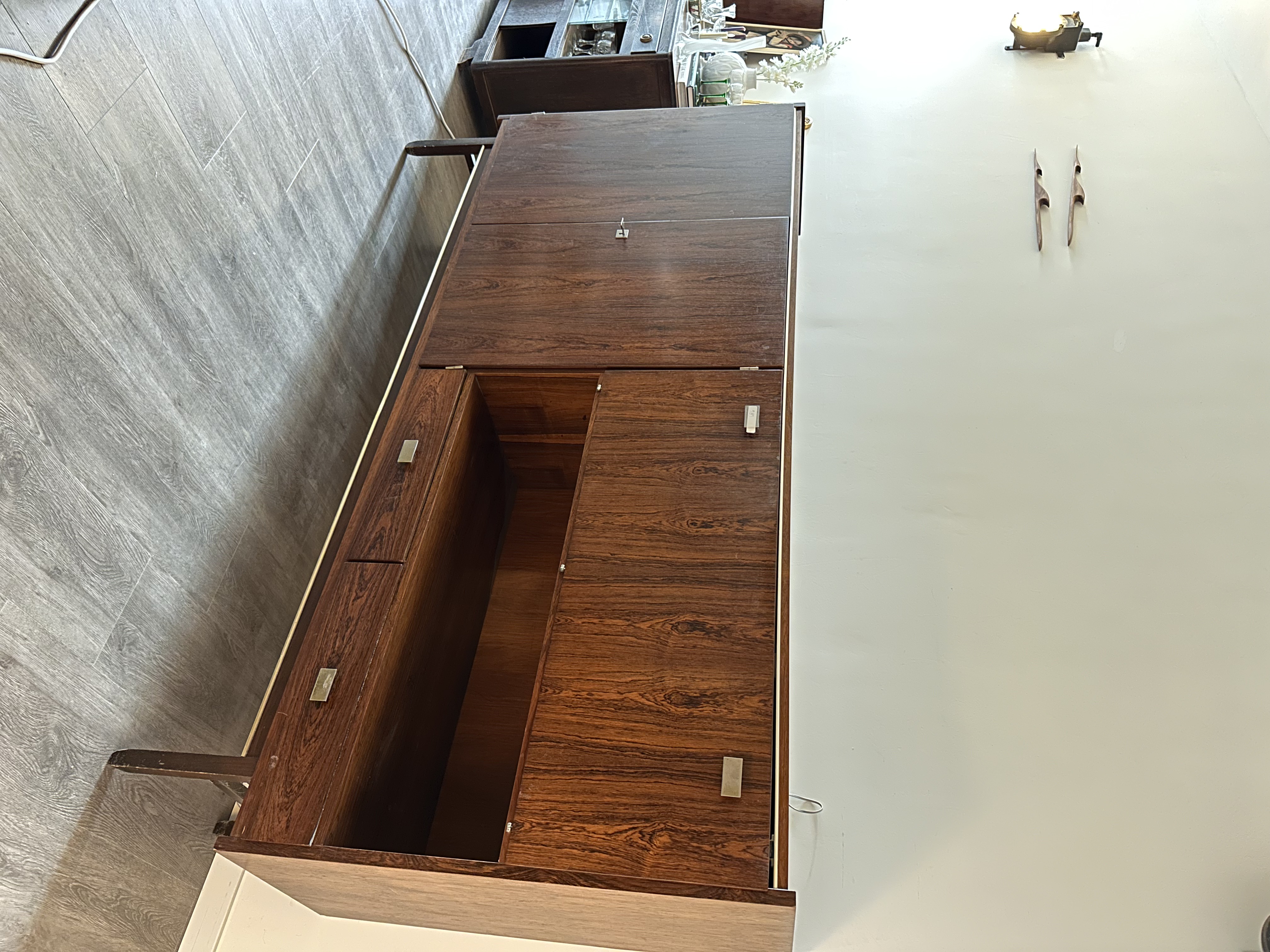 Mid Century Kast Low Board image 17