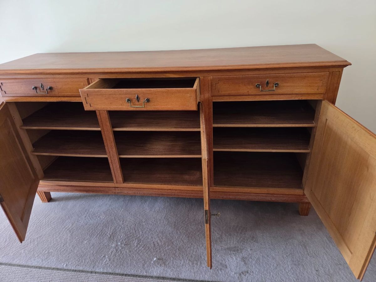 Antieke Dressoir / Buffetkast / Commode image 3