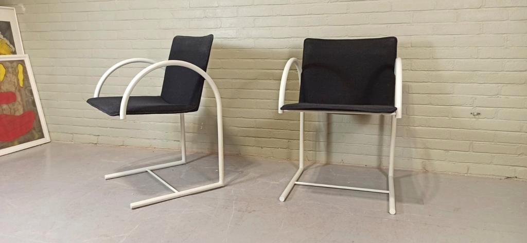 Set Van 2 Vintage Cirkel Stoelen, Metaform, Postmodern image 12