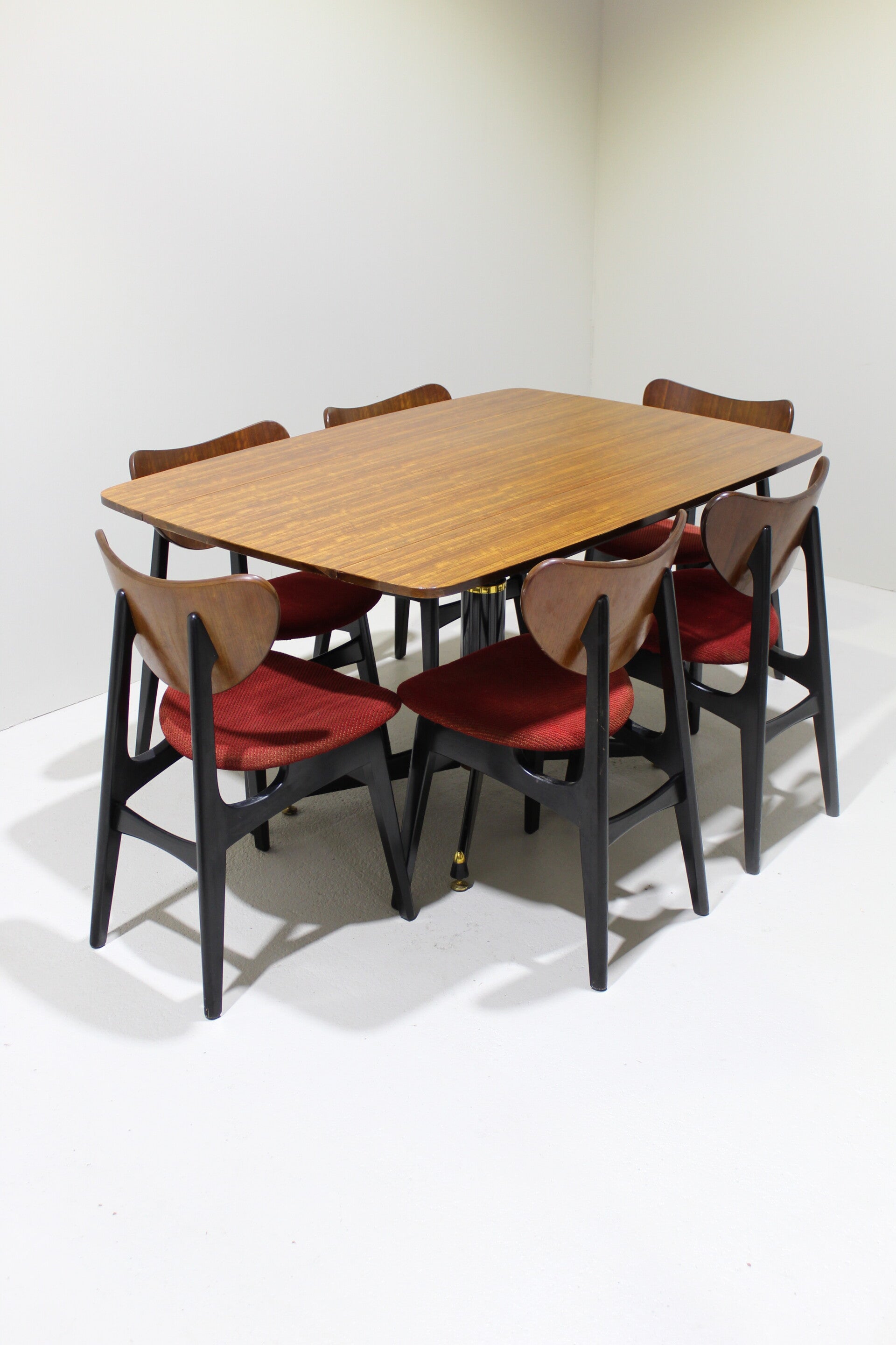 Vintage Uitklapbare Eettafel, G-Plan - Brits Design, Ovaal, Jaren '60 | 01449 image 11