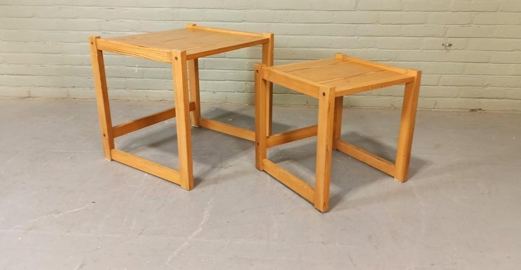 Vintage Grenen Mimiset Bijzettafels image 13