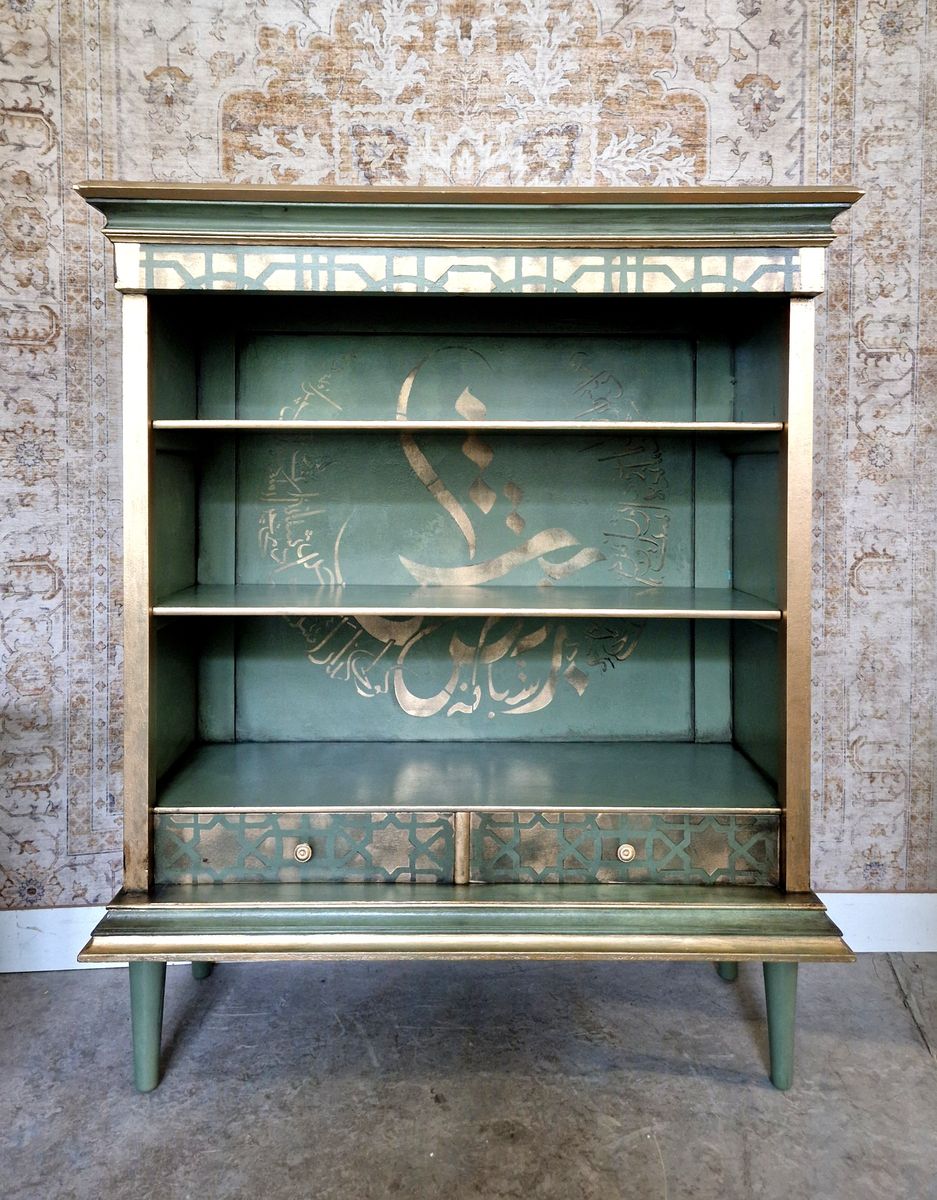 Vintage Look Kast In Groen En Goud image 5