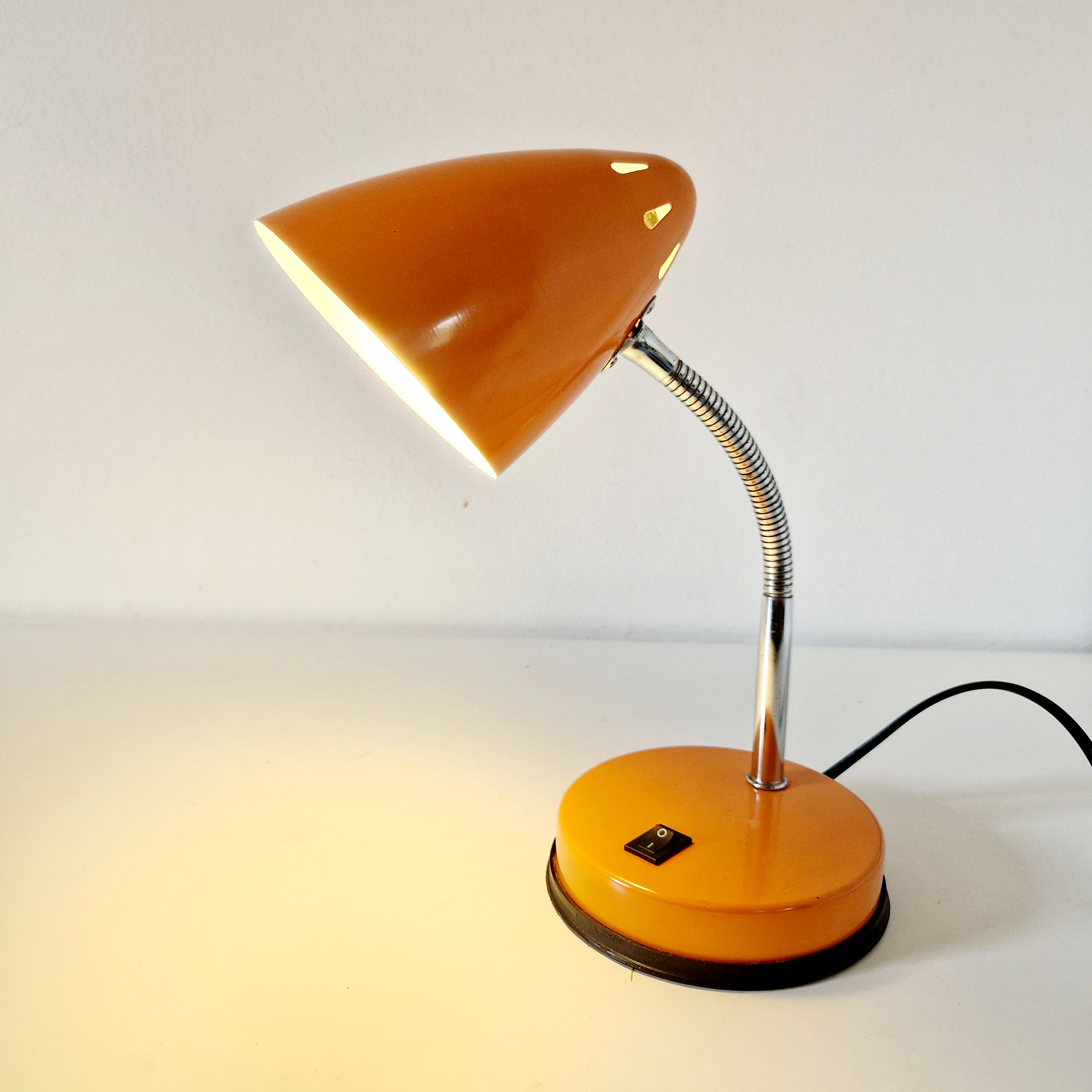Vintage Oranje Bureau Lampje Uit De Jaren 90 image 2