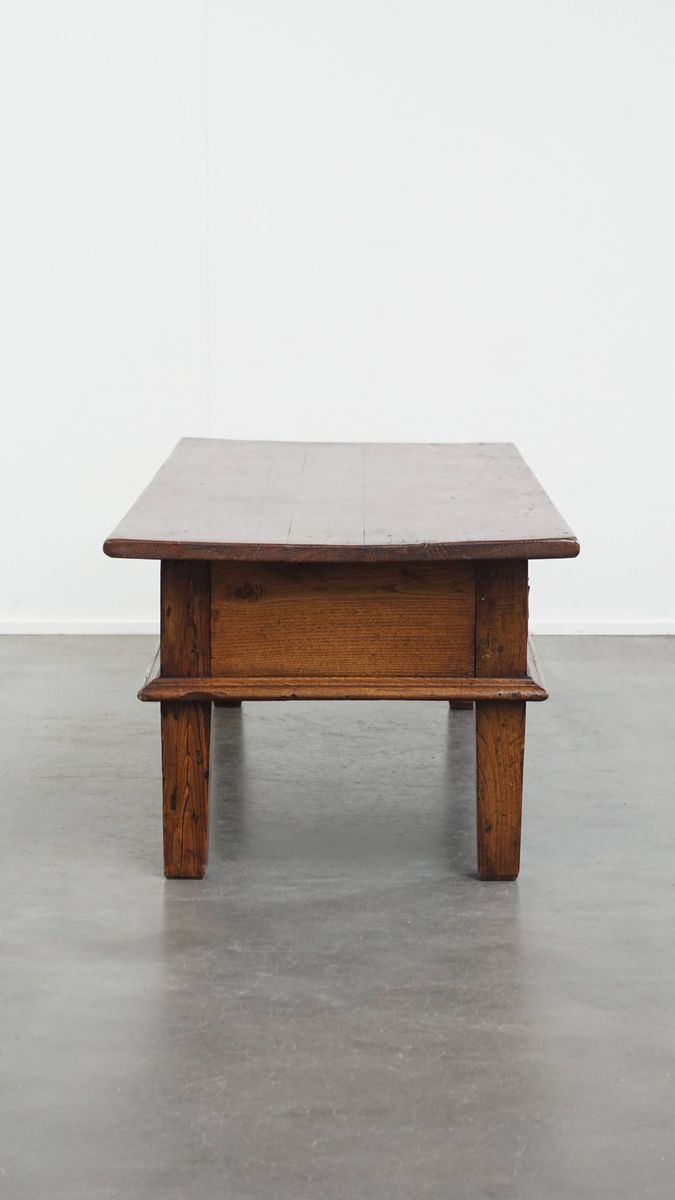 Prachtige Grote Antieke Salontafel Met Originele Details En Een Mooi Patina image 2
