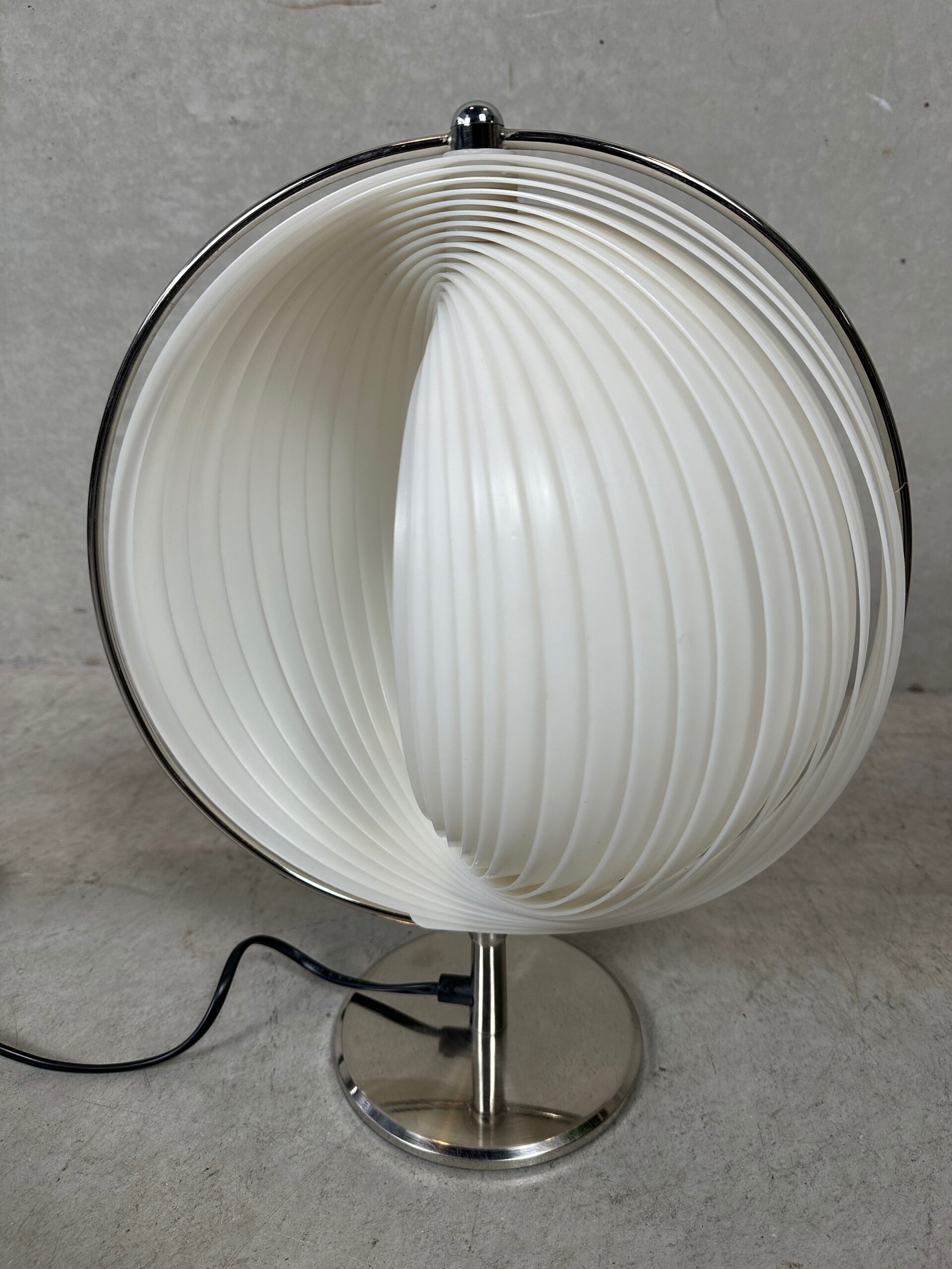 Vintage Design ‘moon Lamp’ – Kare Design image 5