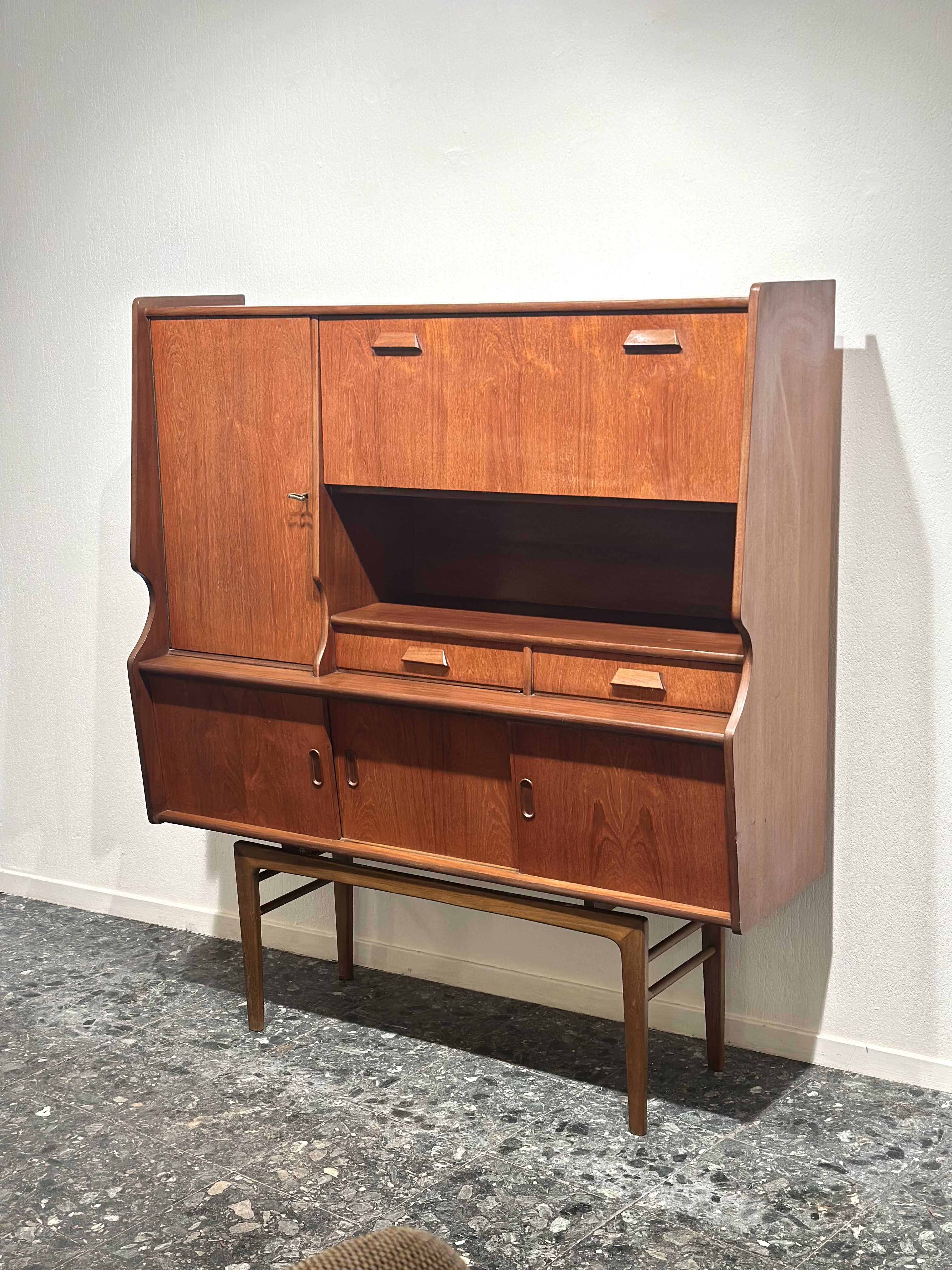 Vintage Retro Teak Midcentury Highboard Wandkast image 4