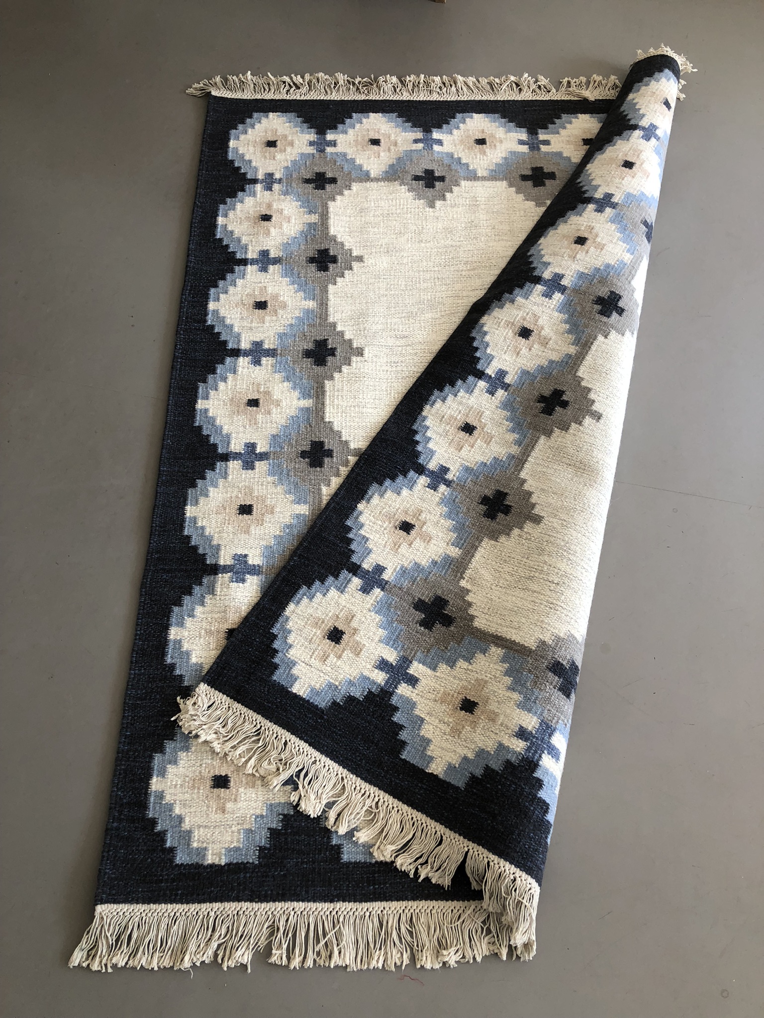 Handgeweven Scandinavisch Wollen Röllakan Vloerkleed Blauw Grijs Crème image 6