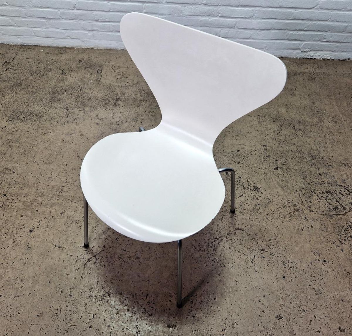 Arne Jacobsen Voor Fritz Hansen Vlinderstoel 1969 image 5
