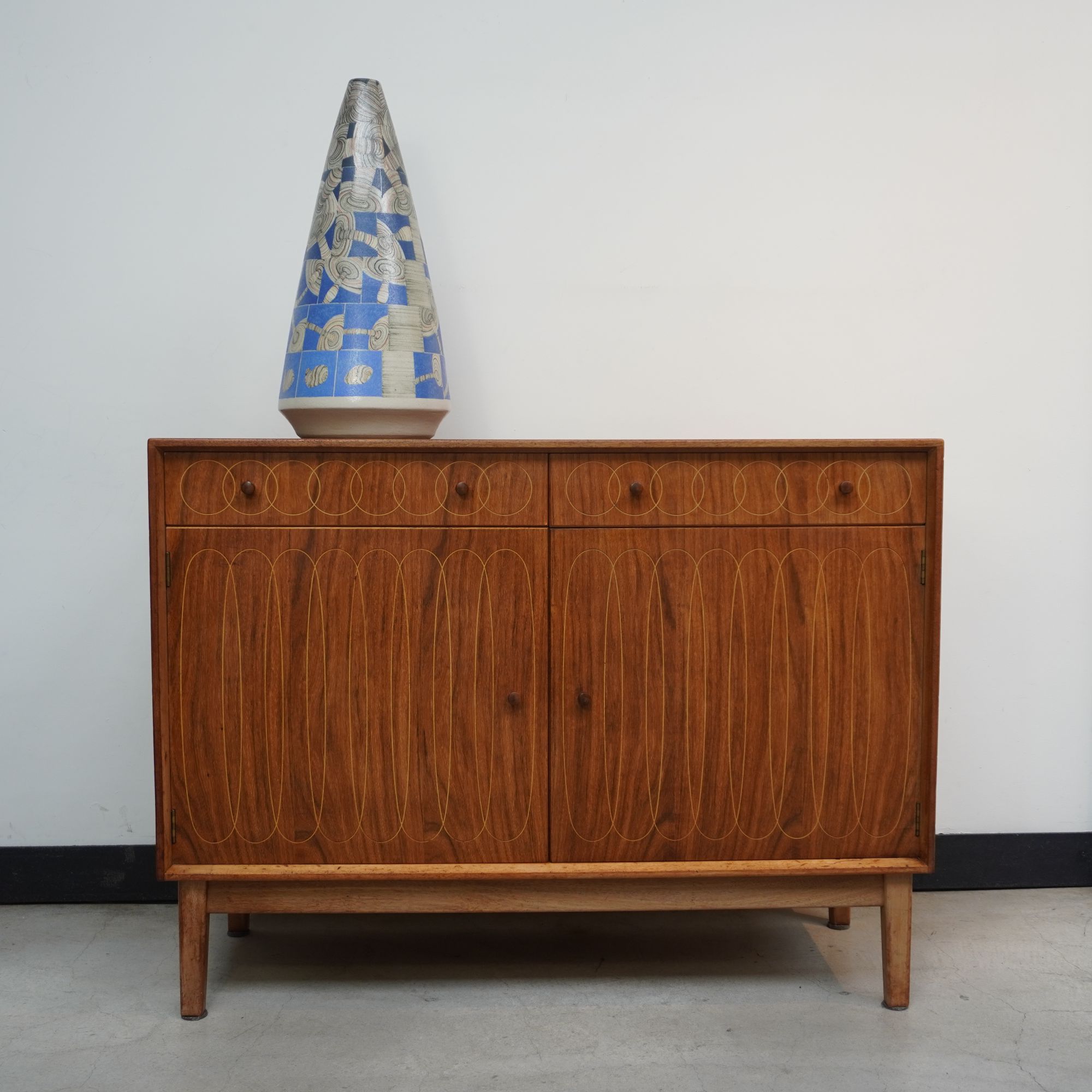 Mahogany And Indian Laurel Wood Sideboard Design By Davith Booth And Judith Ledeboer For Gordon Russel, 1953 image 5