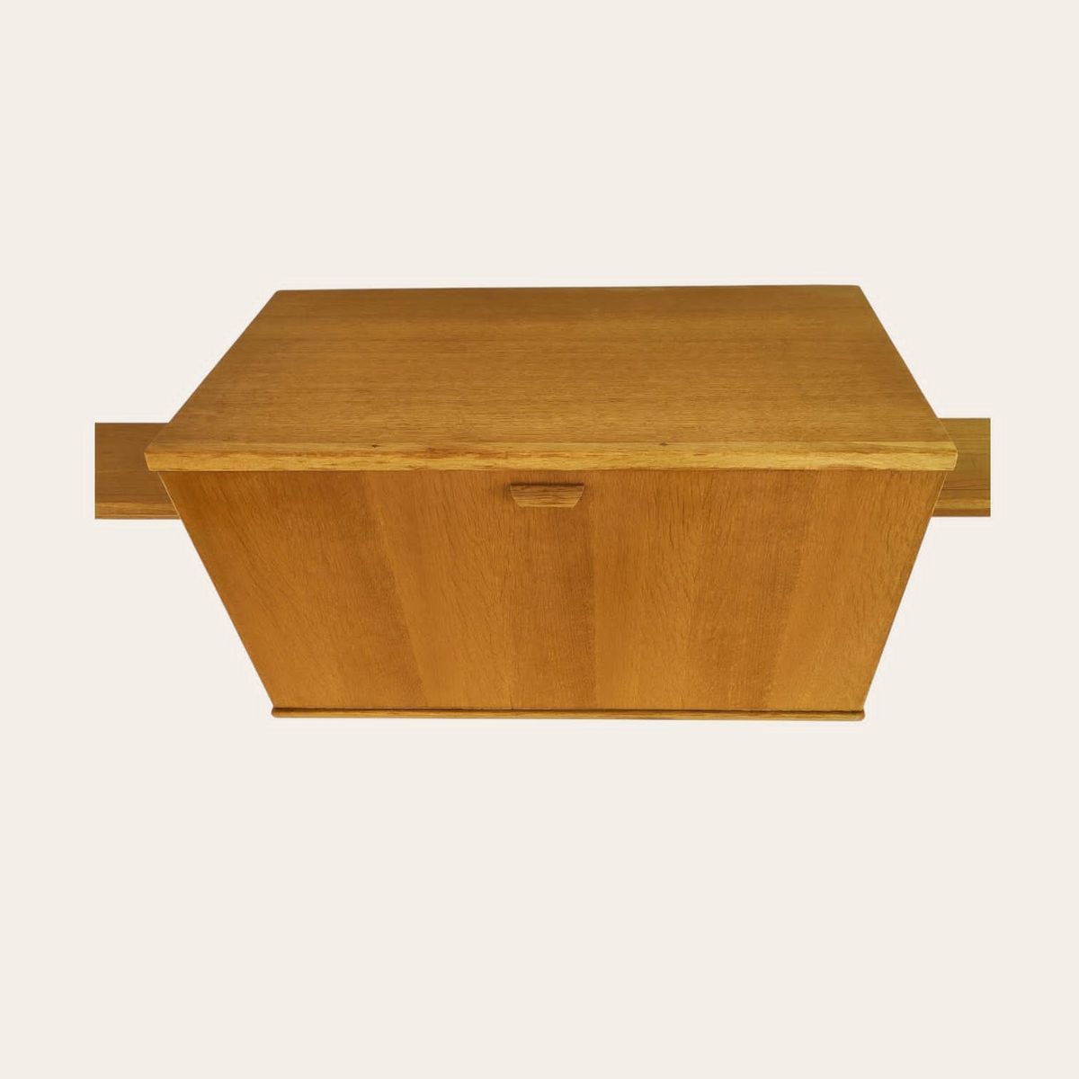 70's Bureau image 8