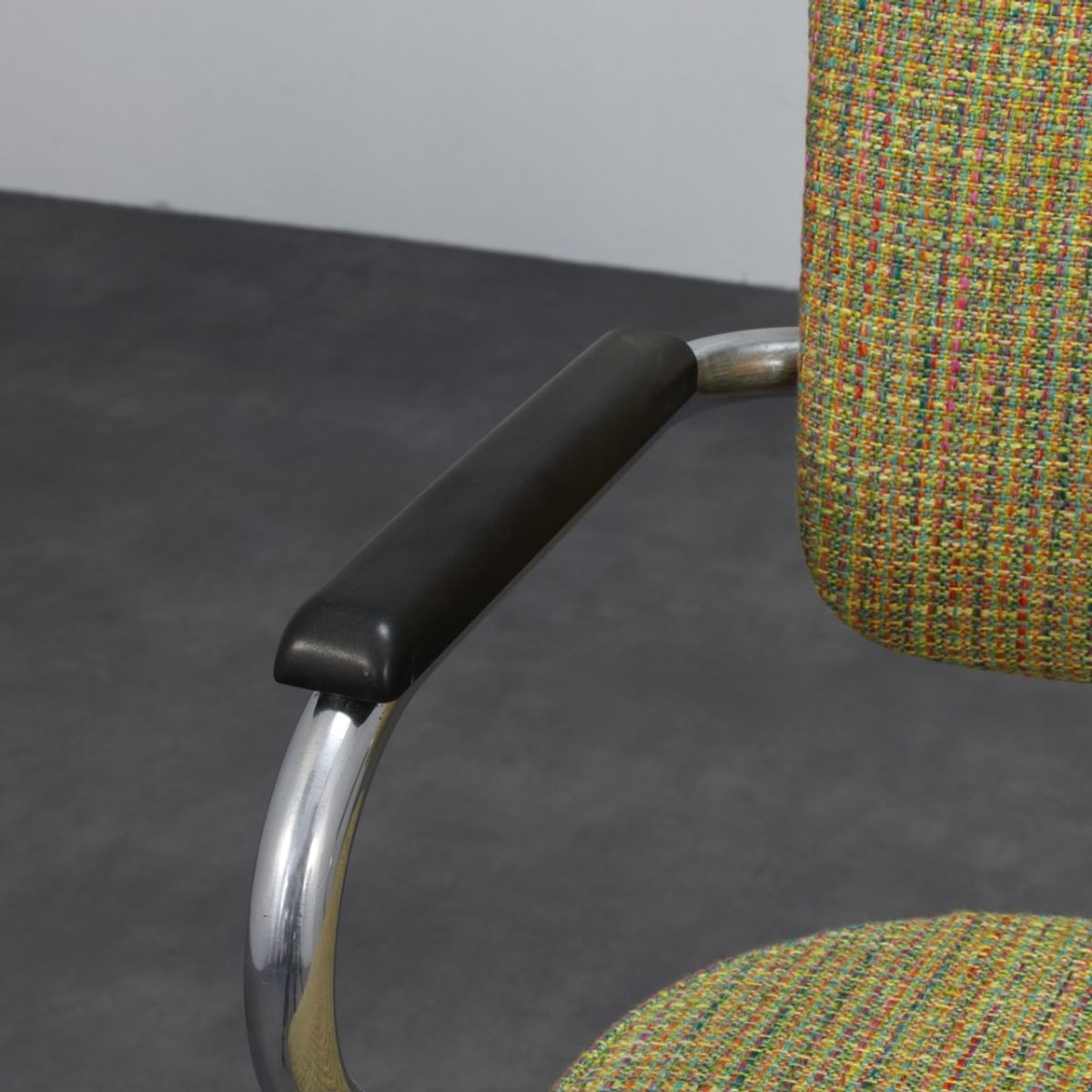 Tubular Frame Arm Chair 1960s image 2
