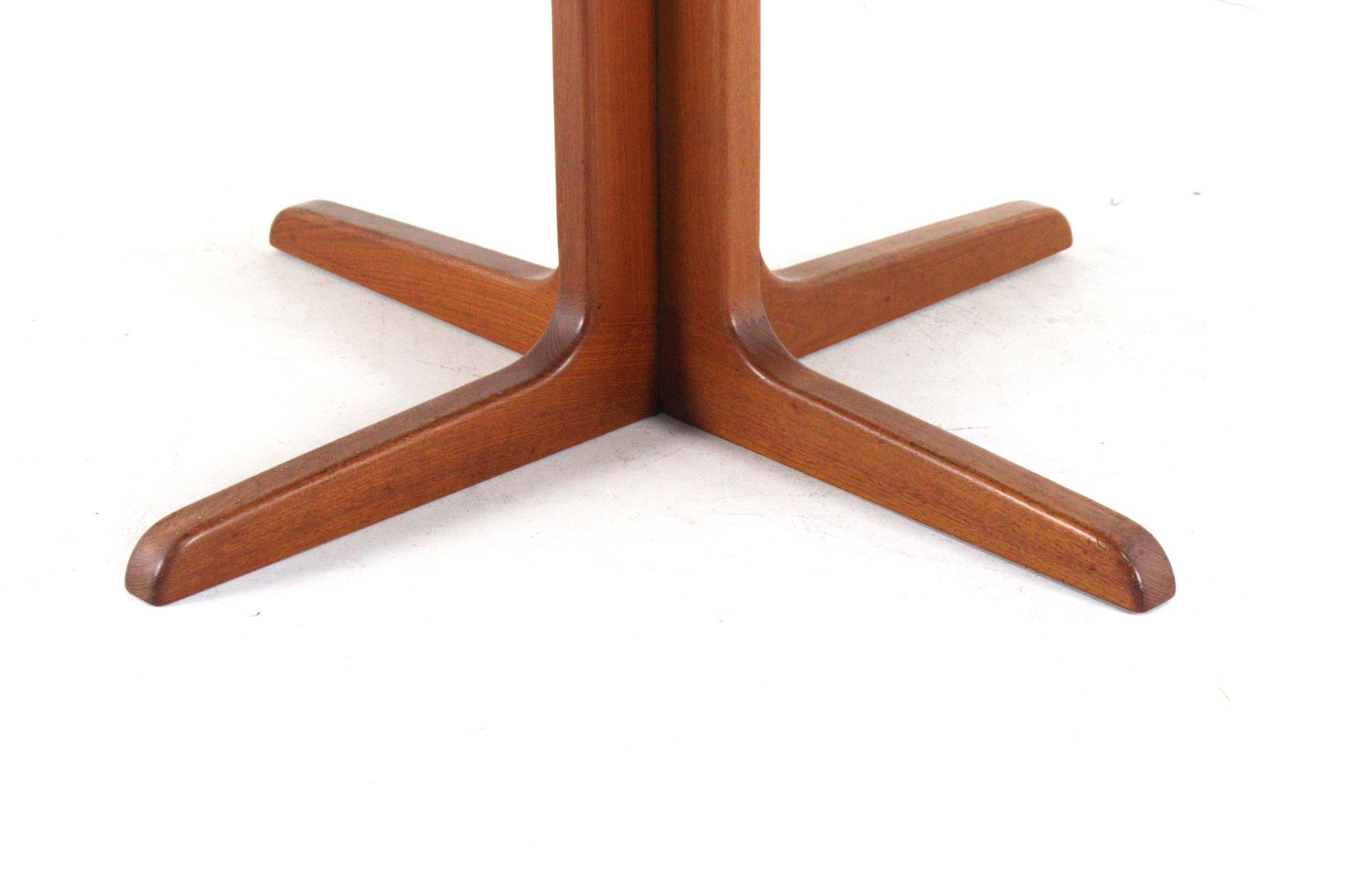 Niels Bach Vintage Ronde Eettafel Eetkamertafel Deens Massief Teak image 3
