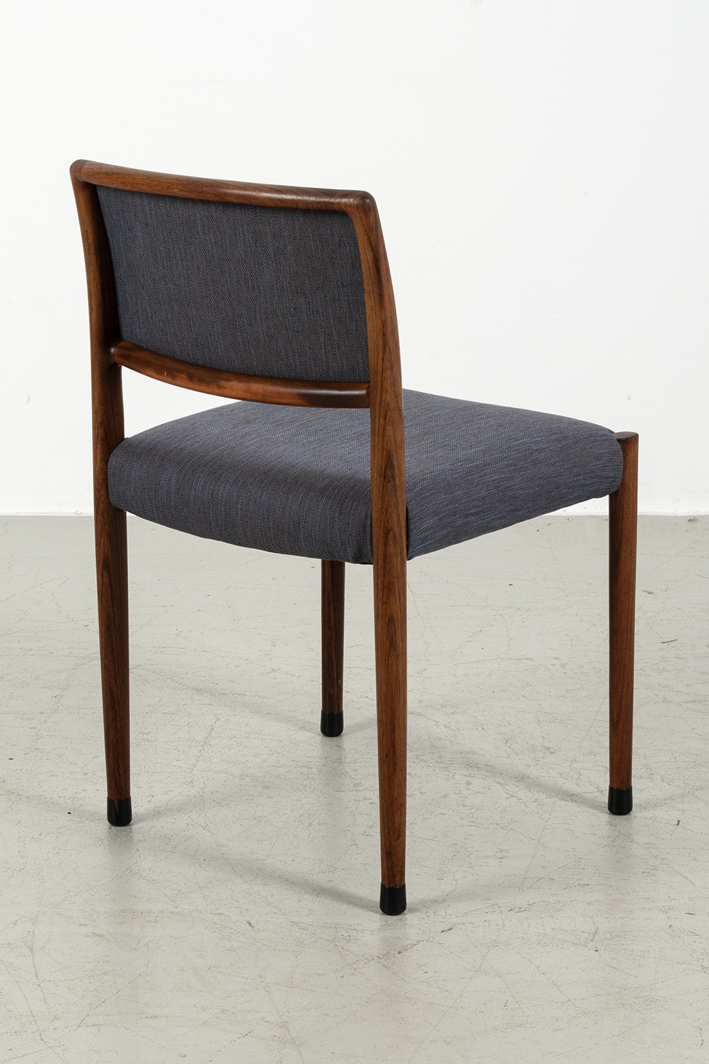 Set Van 4 Møller Model 80 Stoelen 66911 image 4
