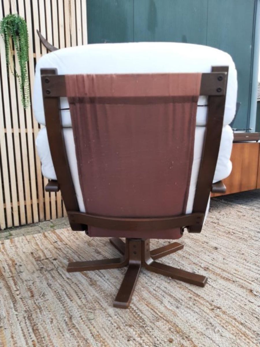 Vintage Design Fauteuil Wit Leer Houten Poot Draaifauteuil image 5