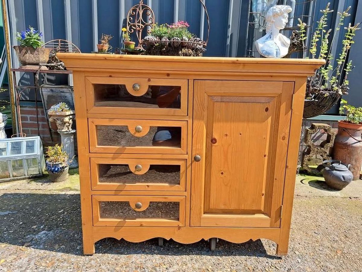 Grenen Ladekast, Dressoir, Commode Afm. 109x55cm En 94cm Hoo image 2