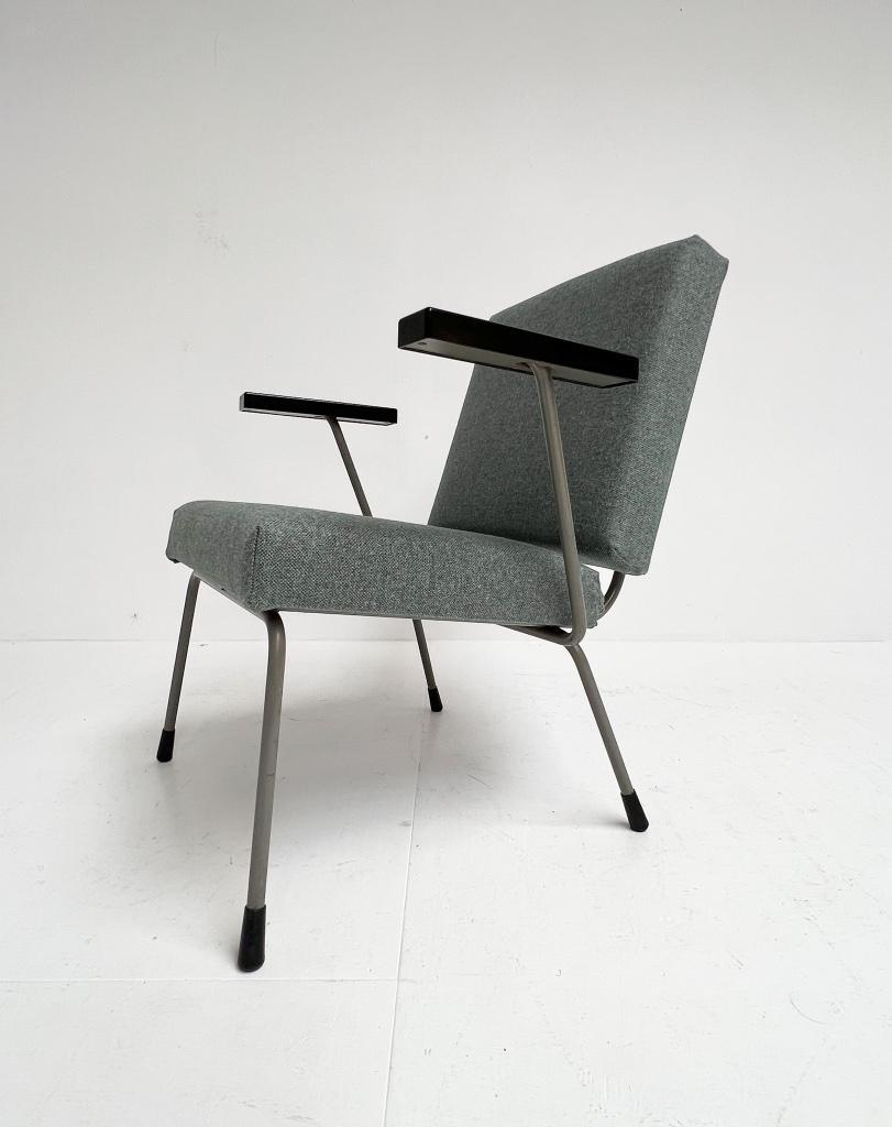 Opnieuw Gestoffeerde Blauwe Gispen 1401 Fauteuil, 1950's image 8