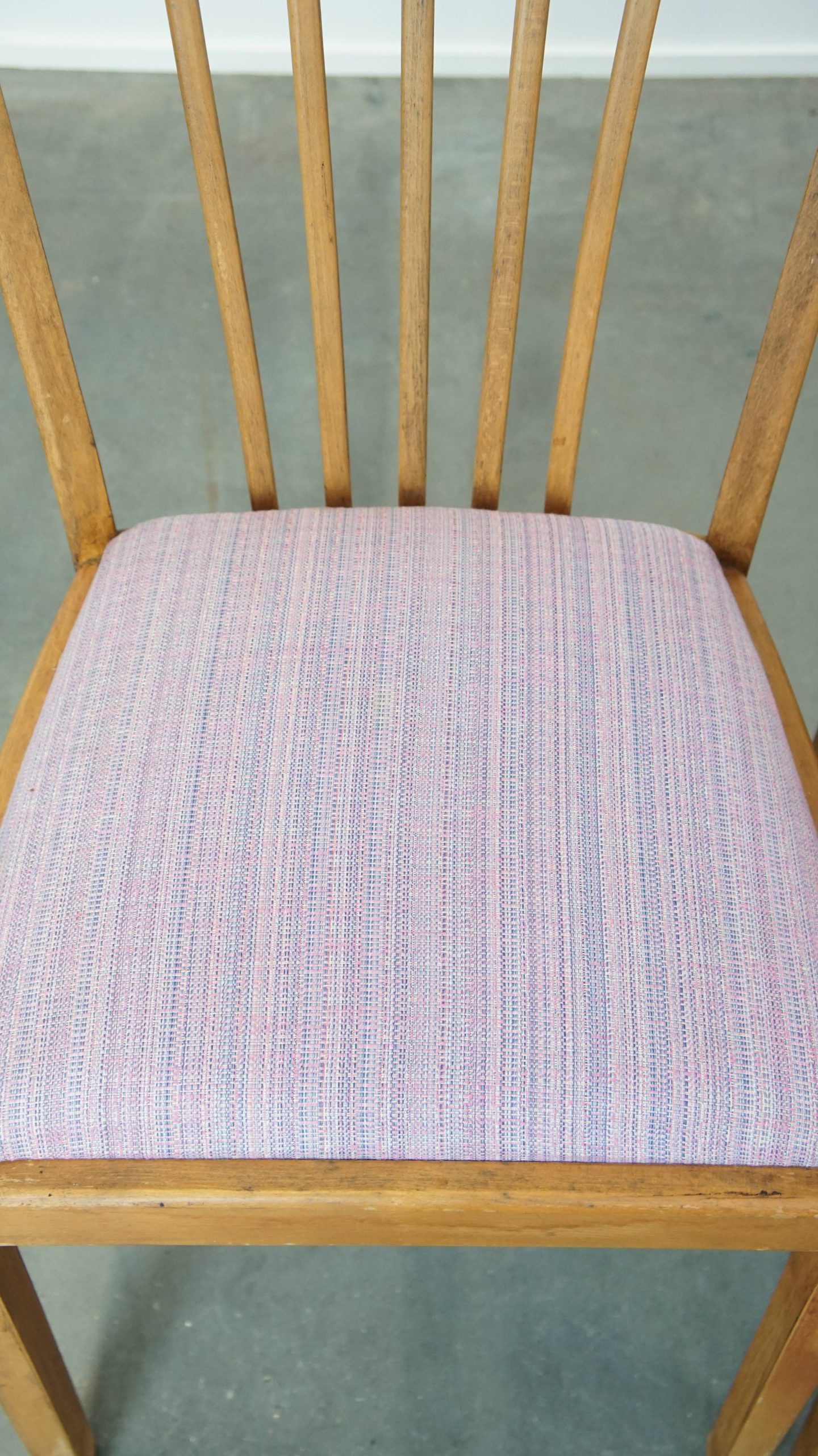 Leuke, Gezellige Set Van 6 Vintage Deens Design Eetkamerstoelen Uit De Jaren ’70 Met Mooie Licht image 7