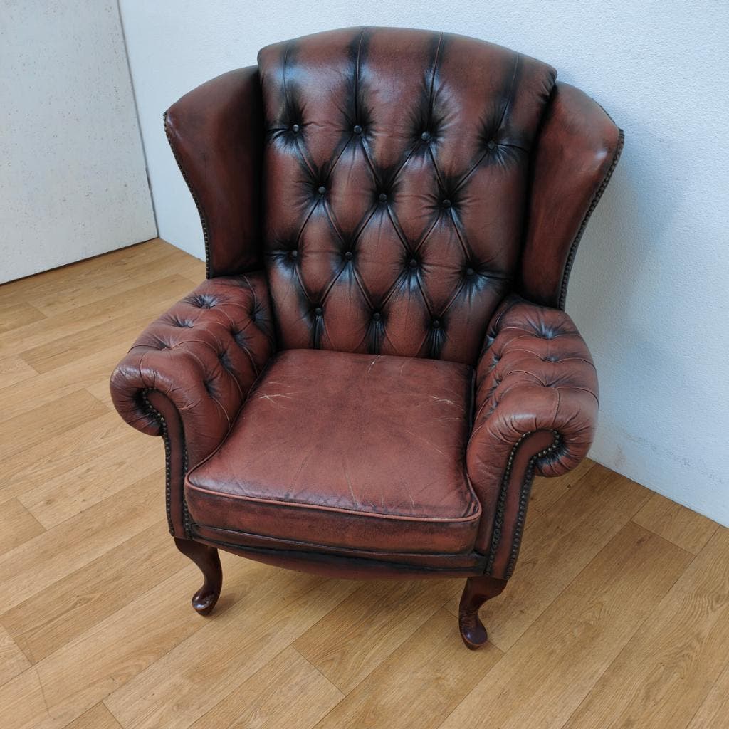 Vintage Chesterfield Stijl Fauteuil, Oorfauteuil 209 image 5