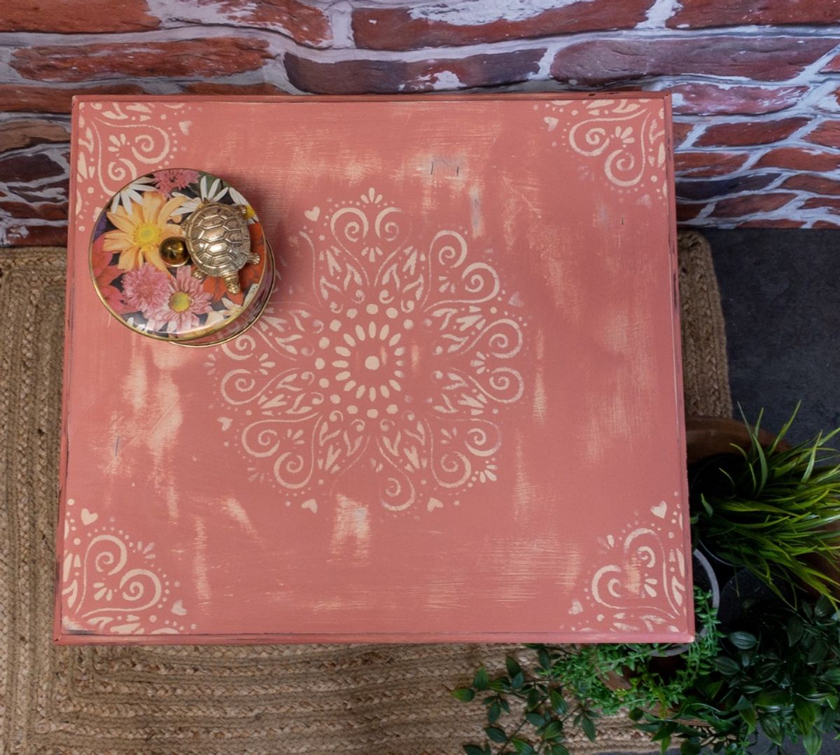 Hangoor Bijzettafel image 2