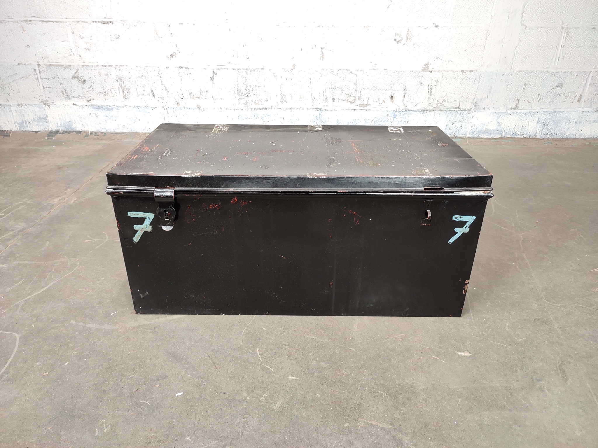 Grote Metalen Kist image 5