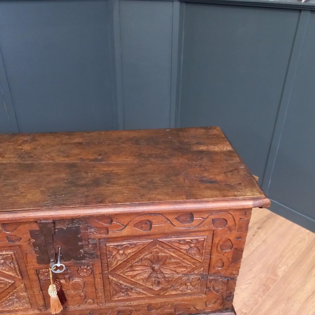 Grote Spaanse Antieke Kastanjehouten Primitieve Kist image 13