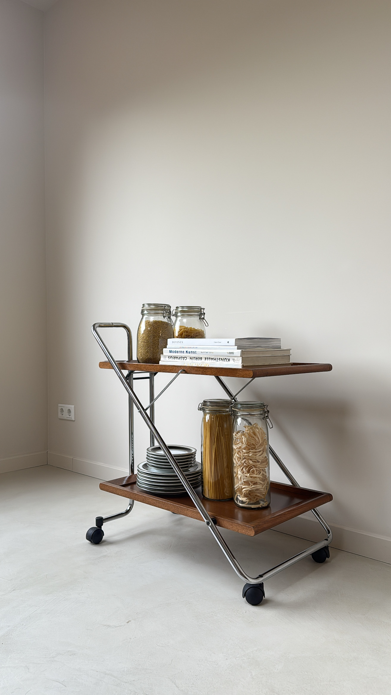 Vintage Mid Century Trolley / Serveerwagen Van Hout En Chroom image 4